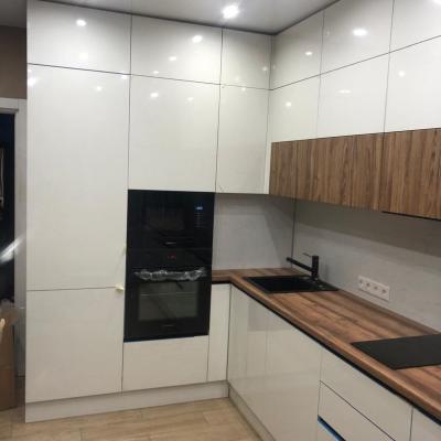 Кухни на заказ в Москве