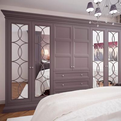 Шкафы и гардеробные на заказ в Москве